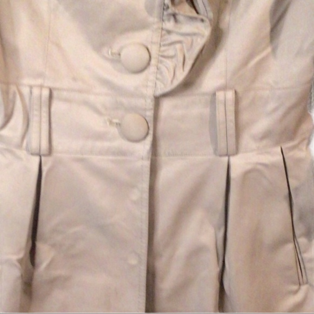 🎁 Tan RUFFLE COAT - Picture 4 of 15